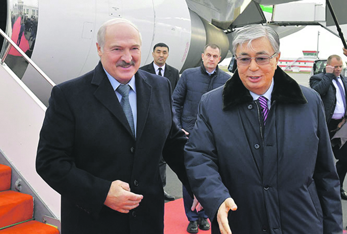 Лукашенко в Нур-Султане может заговорить о выходе из Евразийского союза