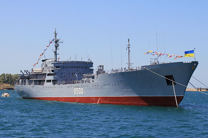 ВМС Украины без боя “прорвались» в Азовское море через Керченский пролив