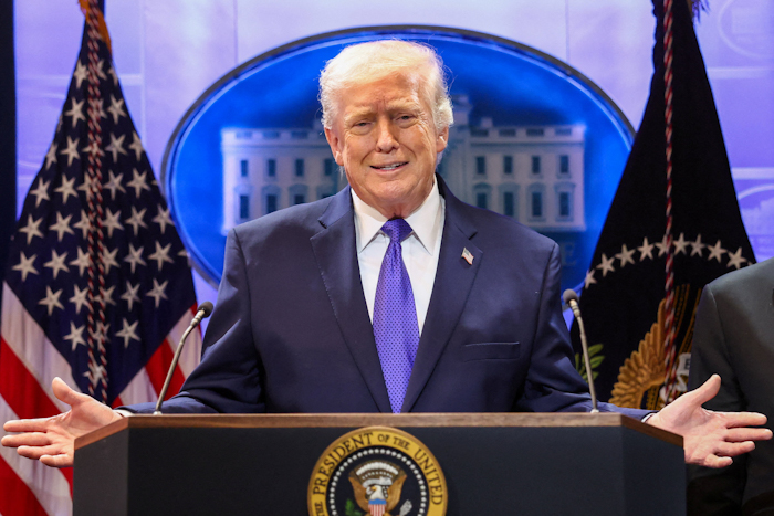 Трамп превратит визит в Китай в грандиозное шоу