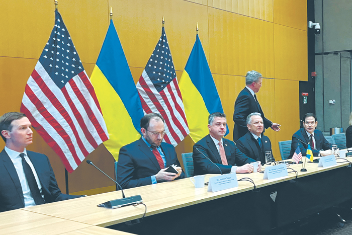 Президент США намерен помирить Россию и Украину в плановом порядке