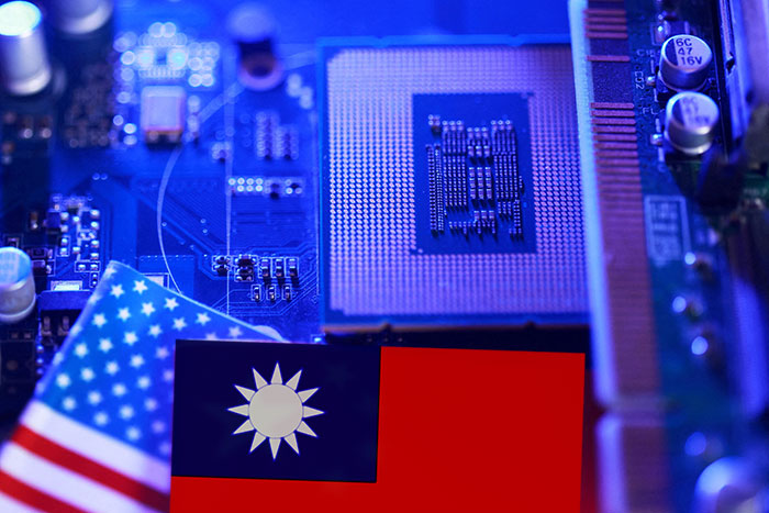 Тайвань не отдаст США производство чипов