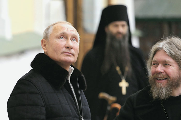Владимир Путин посетил монастырь в Печорах