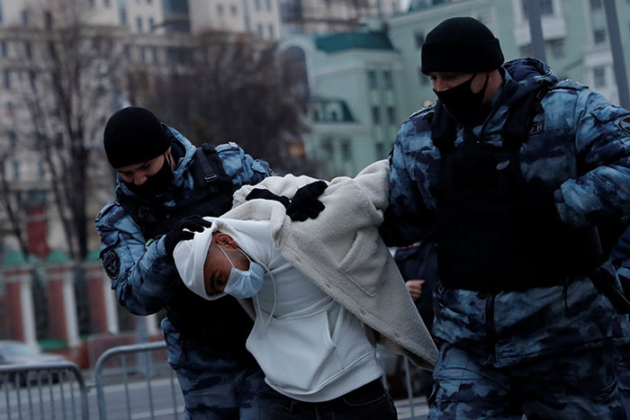 О новых наказаниях для митингующих