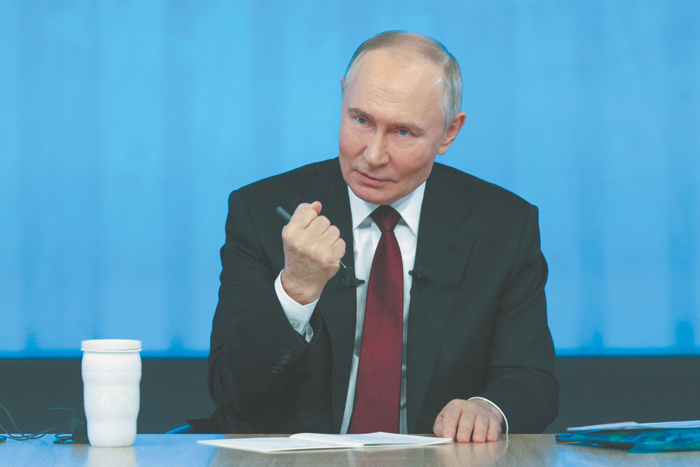 Фото недели.  Путин: спецоперацию нужно было начинать раньше