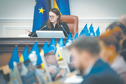 Власти Украины обещают справиться с энергетическим кризисом за три дня