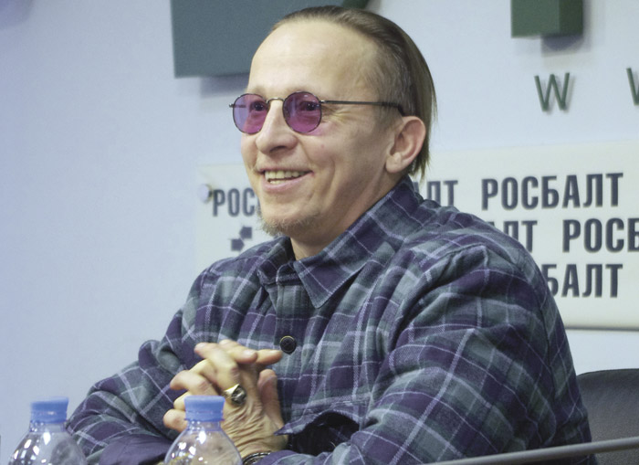 Война пахнет фиалками