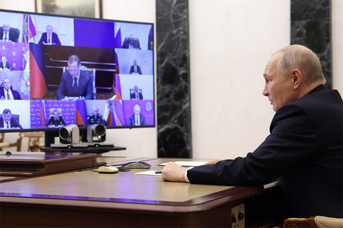 Президент сформировал орган коллективного руководства в рамках Совбеза...