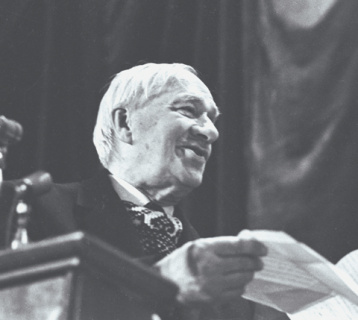 корней чуковский, юбилей, дети, «муха-цокотуха», «тараканище», критика, россия, ссср, сталин, горький, крупская