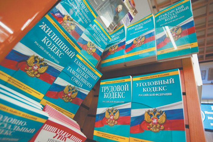 Адвокаты сами себя разведут по направлениям