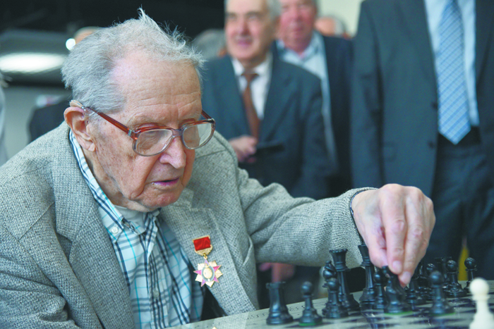 Юрий Львович Авербах отмечает столетний юбилей