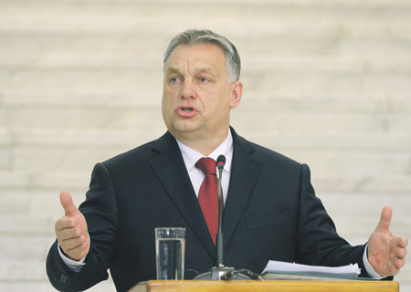 Орбан призвал остановить "исламскую экспансию"