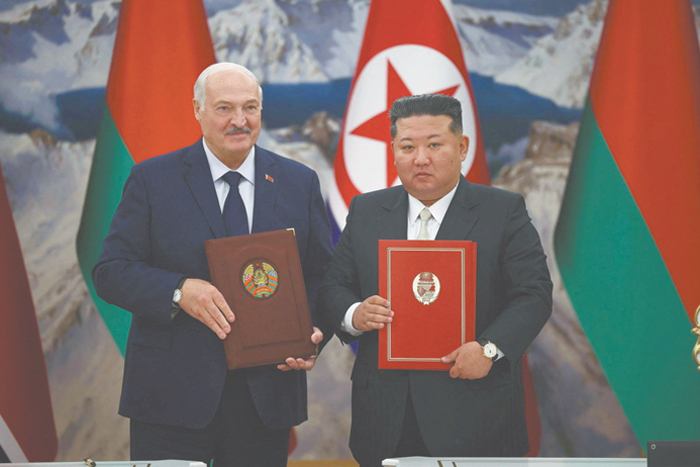 Лукашенко предрек Северной Корее великое будущее