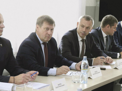 кпрф, информационные войны, красные губернаторы