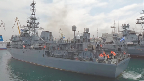 Моряки с «Ивана Хурса» удостоились боевых наград