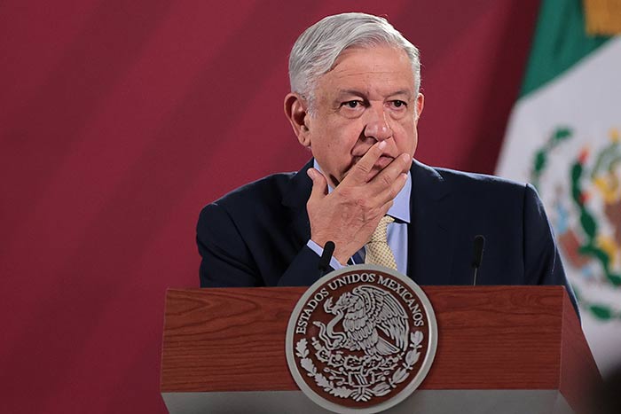 Президент Мексики не собирается "продаваться" Трампу 