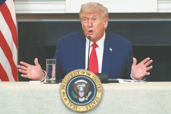 Трамп упрямо использует тарифы как оружие