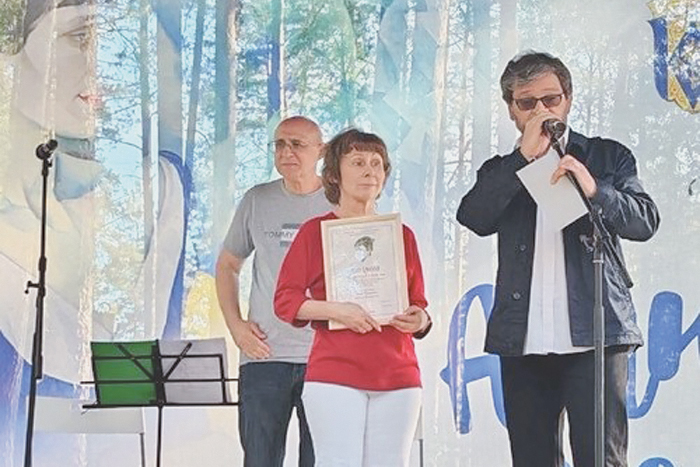 У нас. Лауреаты премии имени Ахматовой