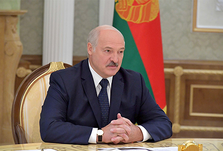 Лукашенко призывает Россию отказаться от имперских замашек 