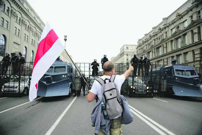 Белорусы протестуют без лидеров