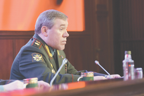 Украину и НАТО озаботило российское наступление по всему фронту