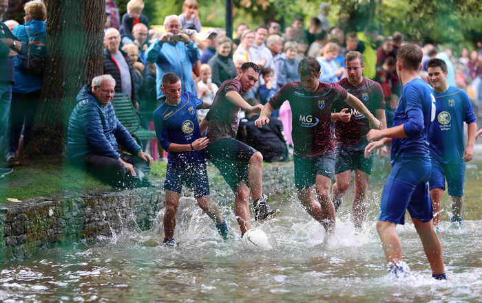 англия, футбол, вода, река