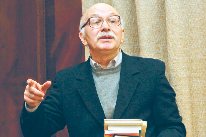 В каждом автографе – Солнце