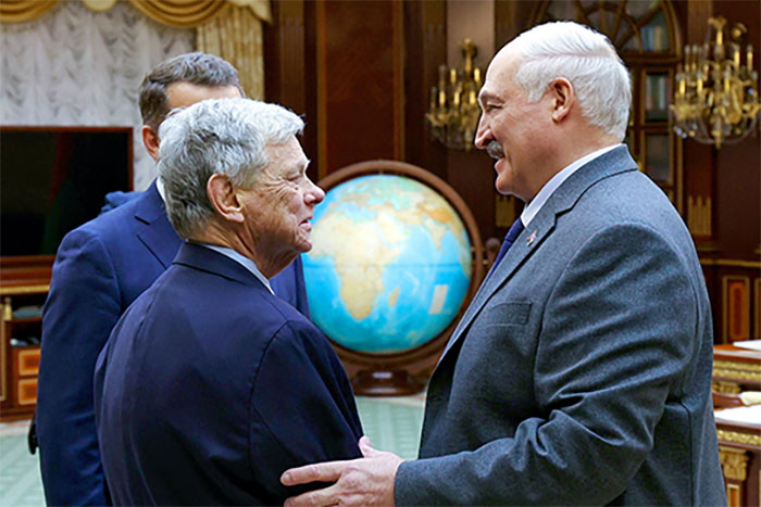 С Белоруссии сняли санкции по калию...