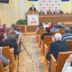 Коммунисты показывают Кремлю красный флаг Коммунисты показывают Кремлю красный флаг