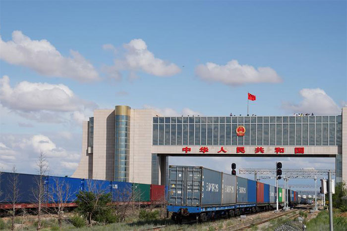 КНР хочет выиграть борьбу за природные ресурсы Монголии