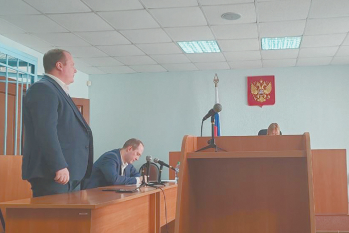 Комсомольцы идут защищать ельцинскую Конституцию