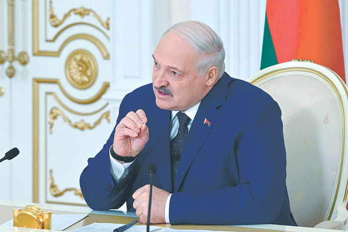 Лукашенко предостерег от попыток конфликтовать с президентом