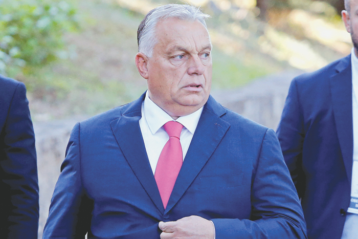 Виктор Орбан неожиданно покинул Венгрию