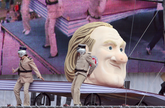 шоу, flugtag, red bull, полет, депардье