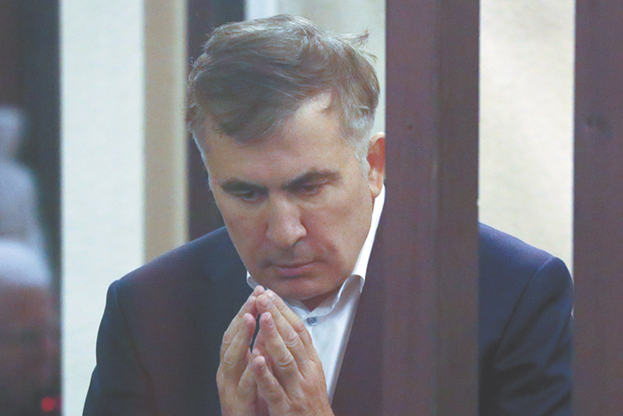 Михаила Саакашвили требуют вывезти из Грузии