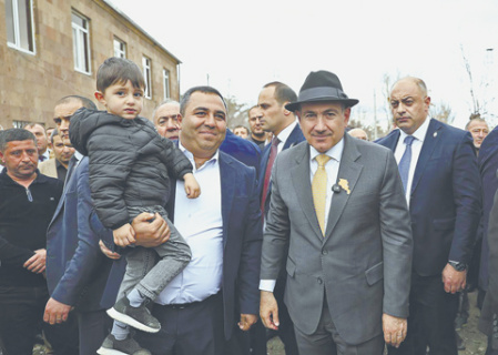 армения, избирательная кампания, парламентские выборы, кандидаты в премьеры, пашинян, день гражданина, бархатная революция