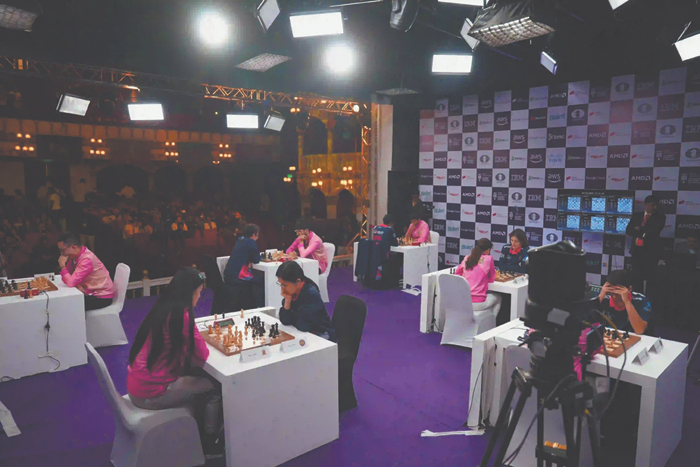 Левон Аронян обыграл Магнуса Карлсена в шахматы Фишера