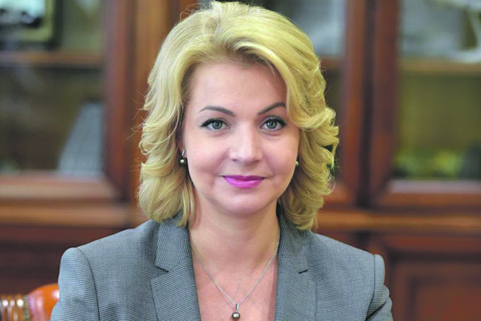 15 февраля – день рождения председателя правления Новикомбанка Елены Георгиевой!