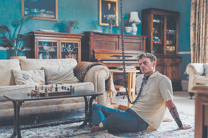 Стивен Грэм и Андреа Райнзборо перевоспитывают трудного подростка