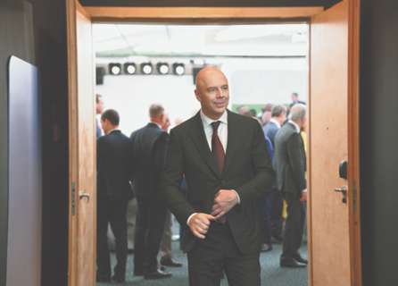 снижение нефтегазовых доходов, минфин, ужесточение бюджетного правила, ослабление курса рубля