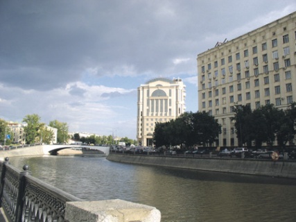 поэзия, москва, эмиграция, литературный институт, радио, англия, иван грозный