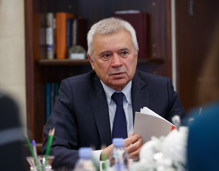Лев зимой: Алекперов готовит ЛУКОЙЛ к продаже