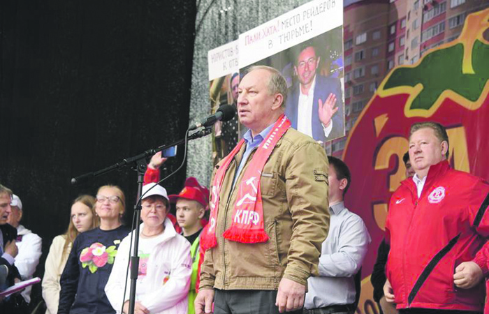 Партии вступают в борьбу за протестный электорат