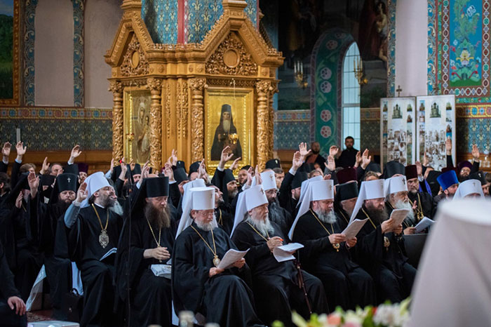 1. Украинская церковь объявила о независимости от Московского патриархата