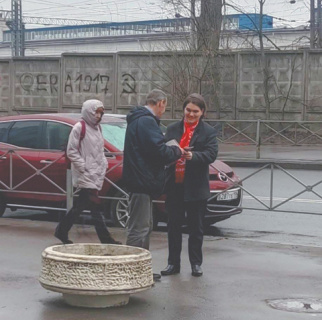 предвыборные соцопросы, стратегия и образ будущего, рейтинг ер, соперничество оппозиционных партий, агитация