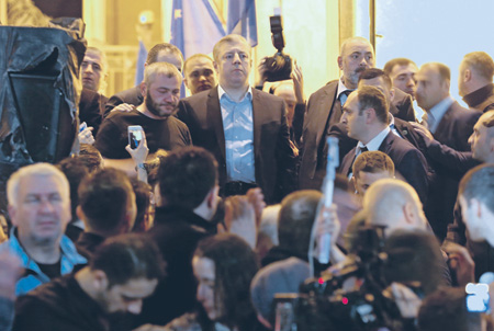 грузия, расследование, убийство, школьники, оппозиция, протестные акции, отставки