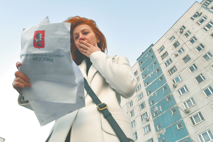 Ради коммунальных платежей некоторым россиянам приходится влезать в долги