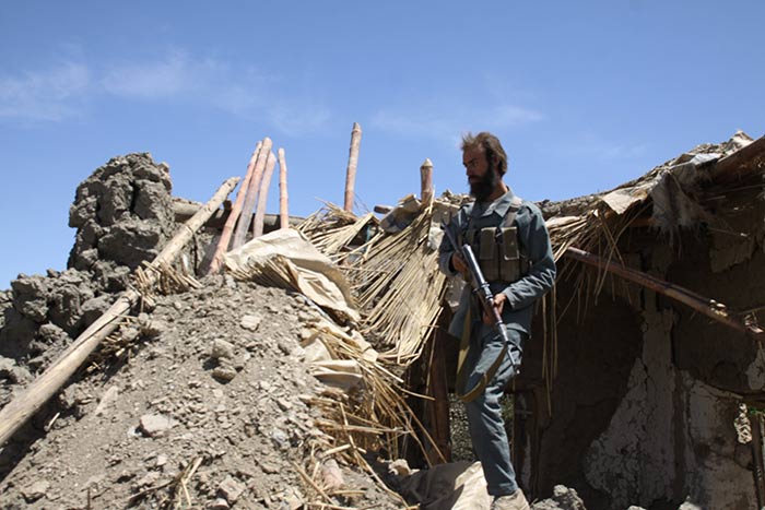 В приграничье Таджикистана закрепляются боевики