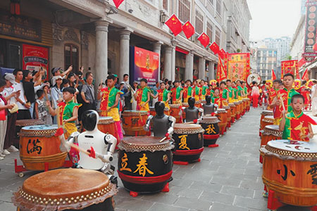 Константин Ремчуков. Си Цзиньпин указал, что непрерывное продвижение китаизации религий – ключ к достижению религиозной гармонии