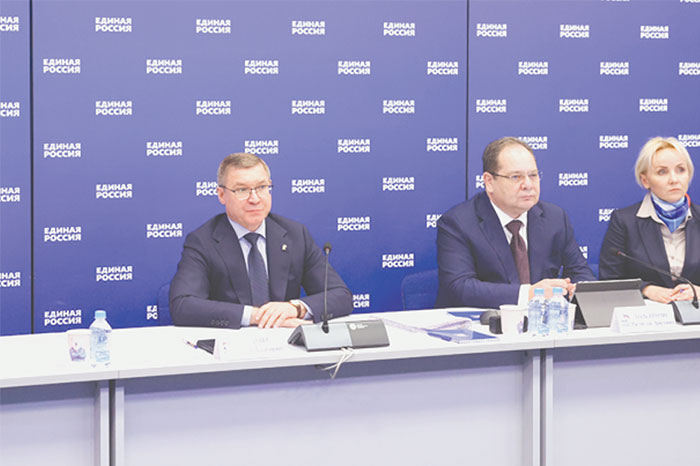 "Единую Россию" настроят на конституционное большинство в Госдуме-2026
