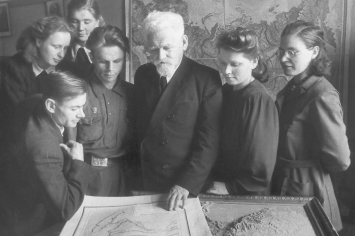 «Окно в будущее» как особый позитивный проект прогноза